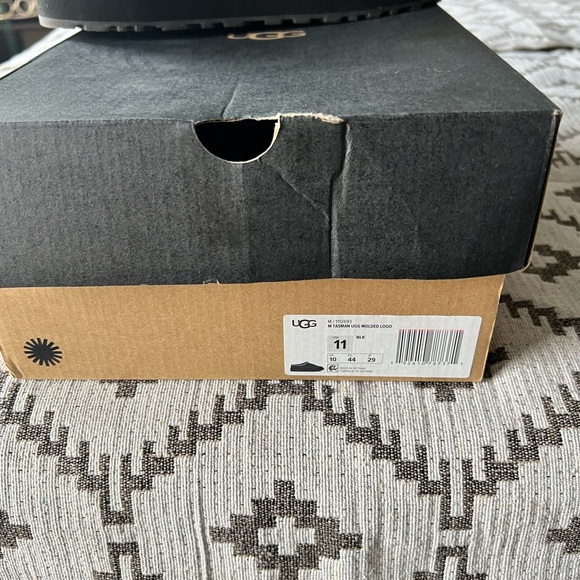 UGGS TASMAN MOLDED LOGO - Picture 6 of 6